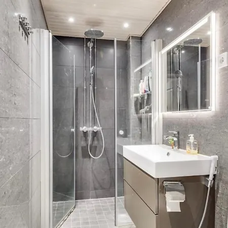 Ylaestoe Omakotitalo Vantaa